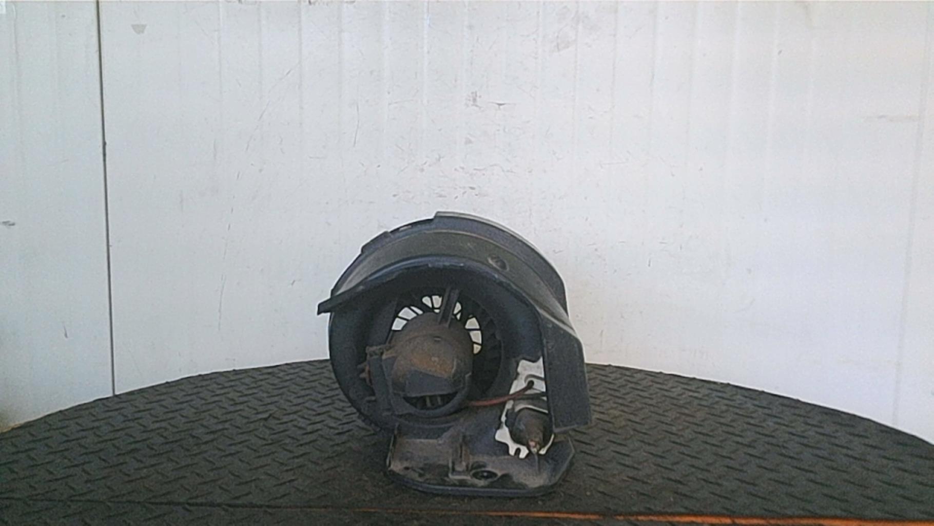 Pulseur d'air RENAULT CLIO 1 PHASE 2 Essence - 1