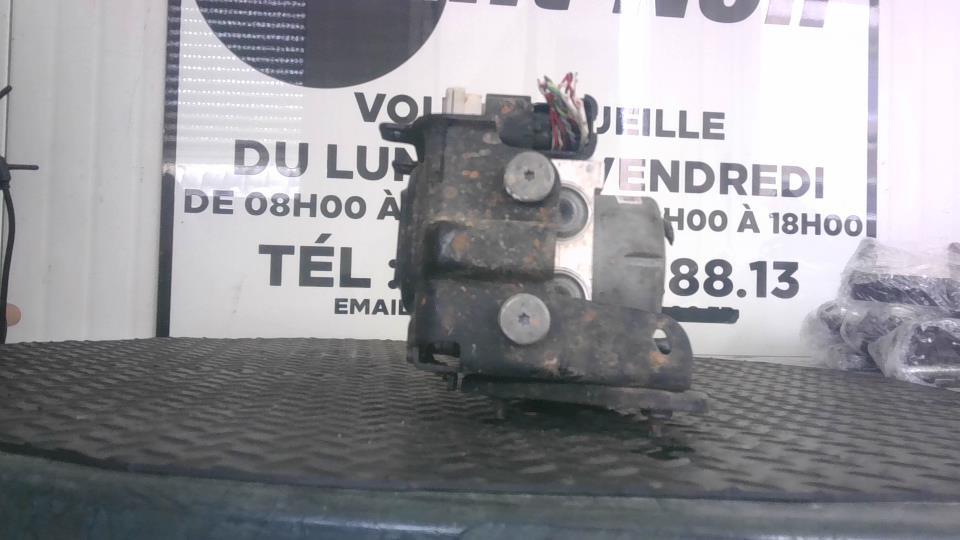 Bloc ABS (freins anti-blocage) CITROEN C4 1 PHASE 2 COUPE Diesel - 1