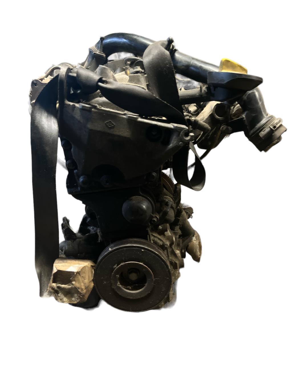 Moteur RENAULT CLIO 3 PHASE 1 Essence - 1