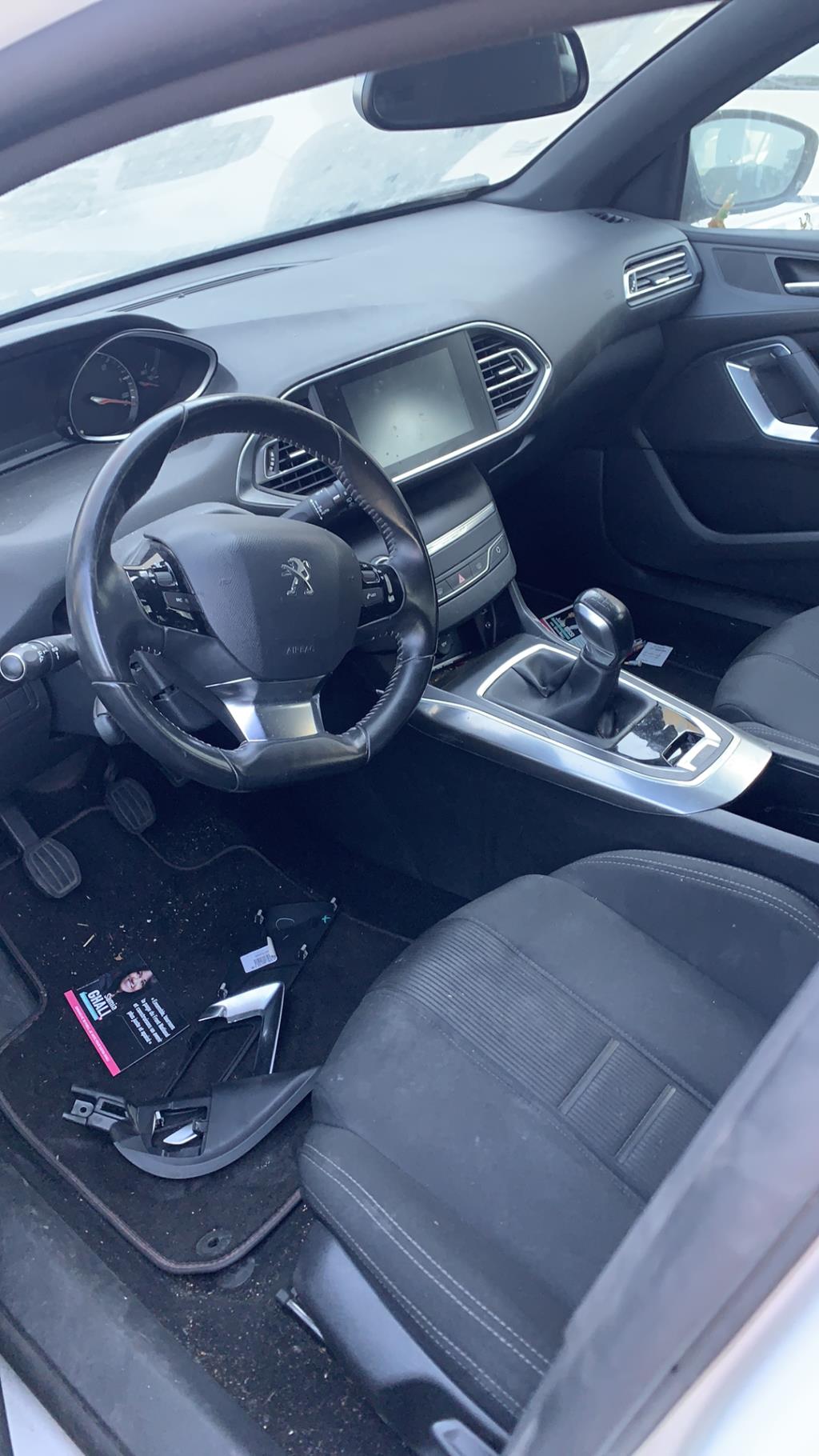 Train arriere complet PEUGEOT 308 2 PHASE 1 Diesel - 1
