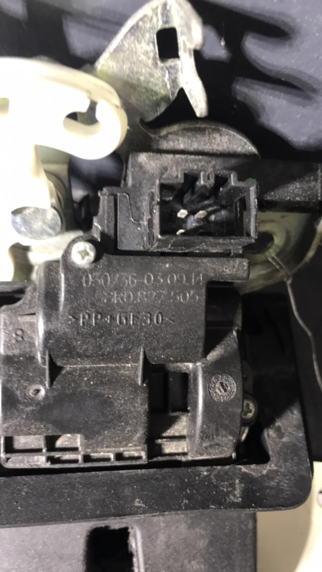 Actionneur serrure hayon AUDI Q3 1 PHASE 1 Diesel - 1
