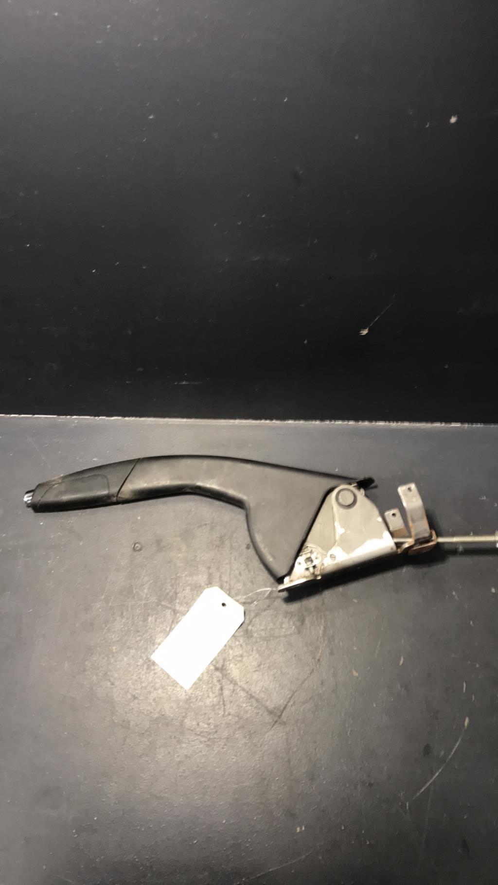 Levier frein à main RENAULT CLIO 4 PHASE 1 Diesel - 1