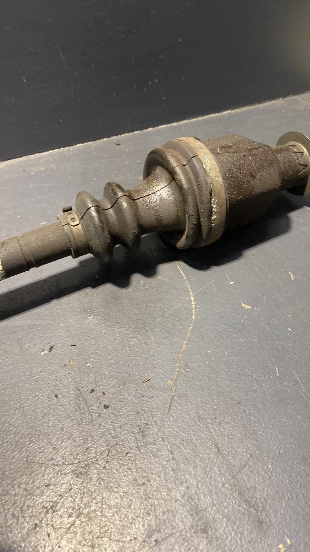 Cardan droit (transmission) RENAULT TWINGO 2 PHASE 2 Essence - 1