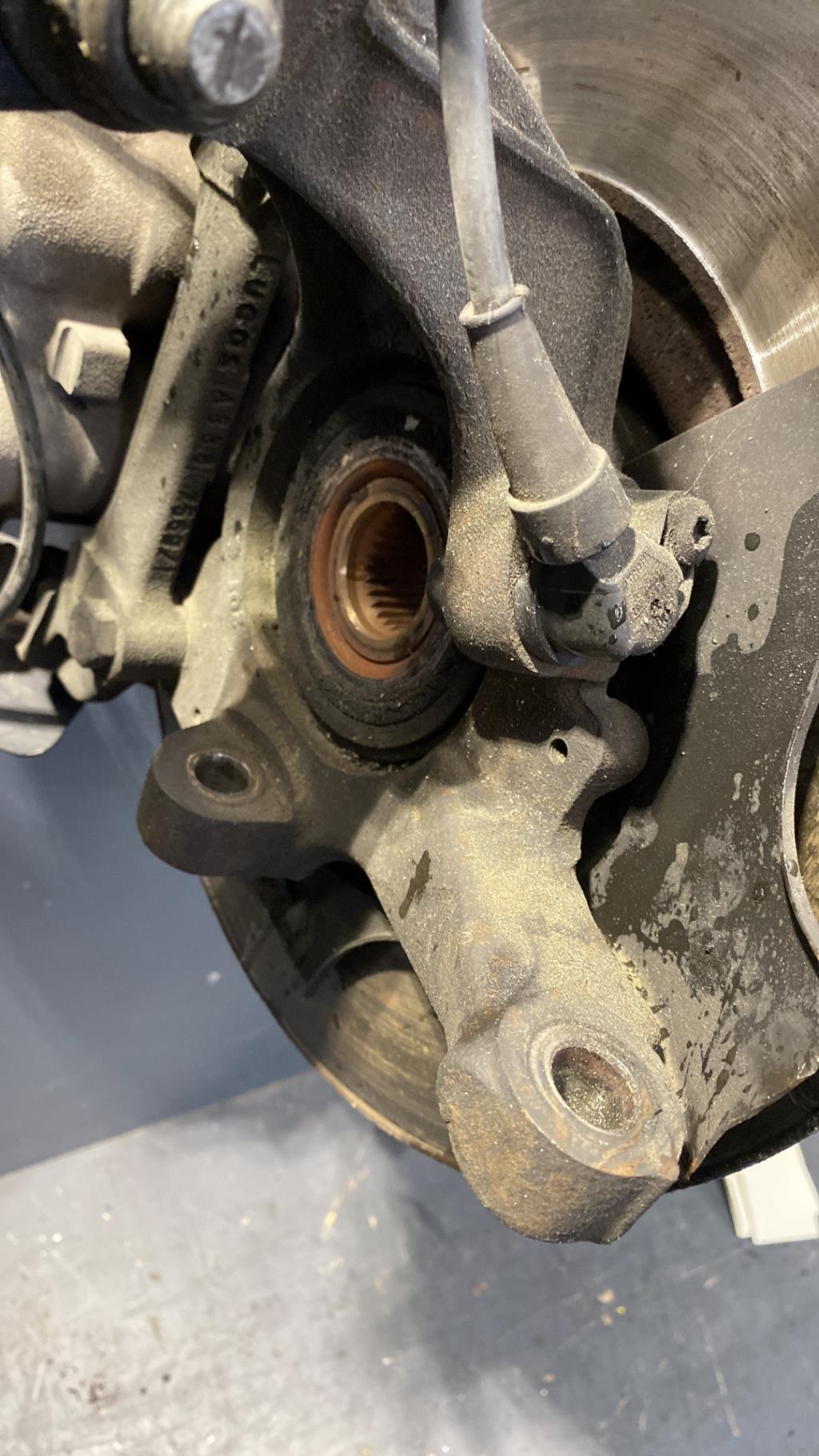 Fusee avant droit RENAULT ESPACE 3 Diesel - 1