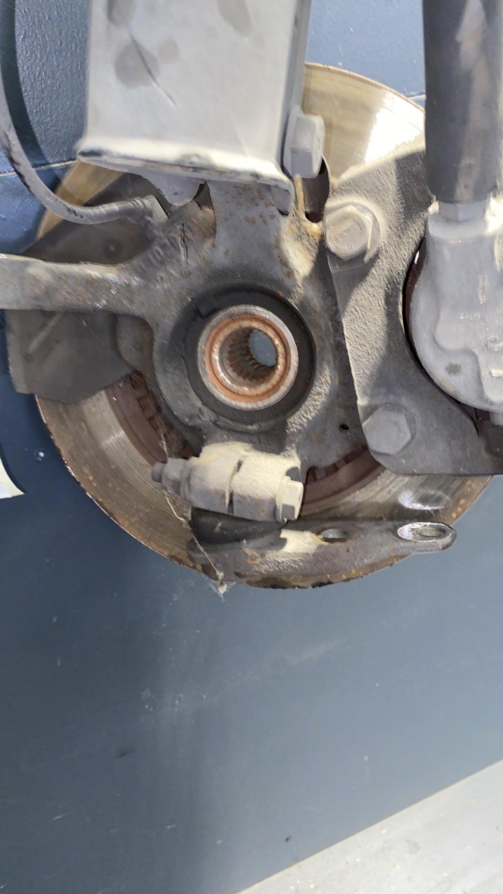 Fusee avant gauche RENAULT TWINGO 2 PHASE 2 Essence - 1