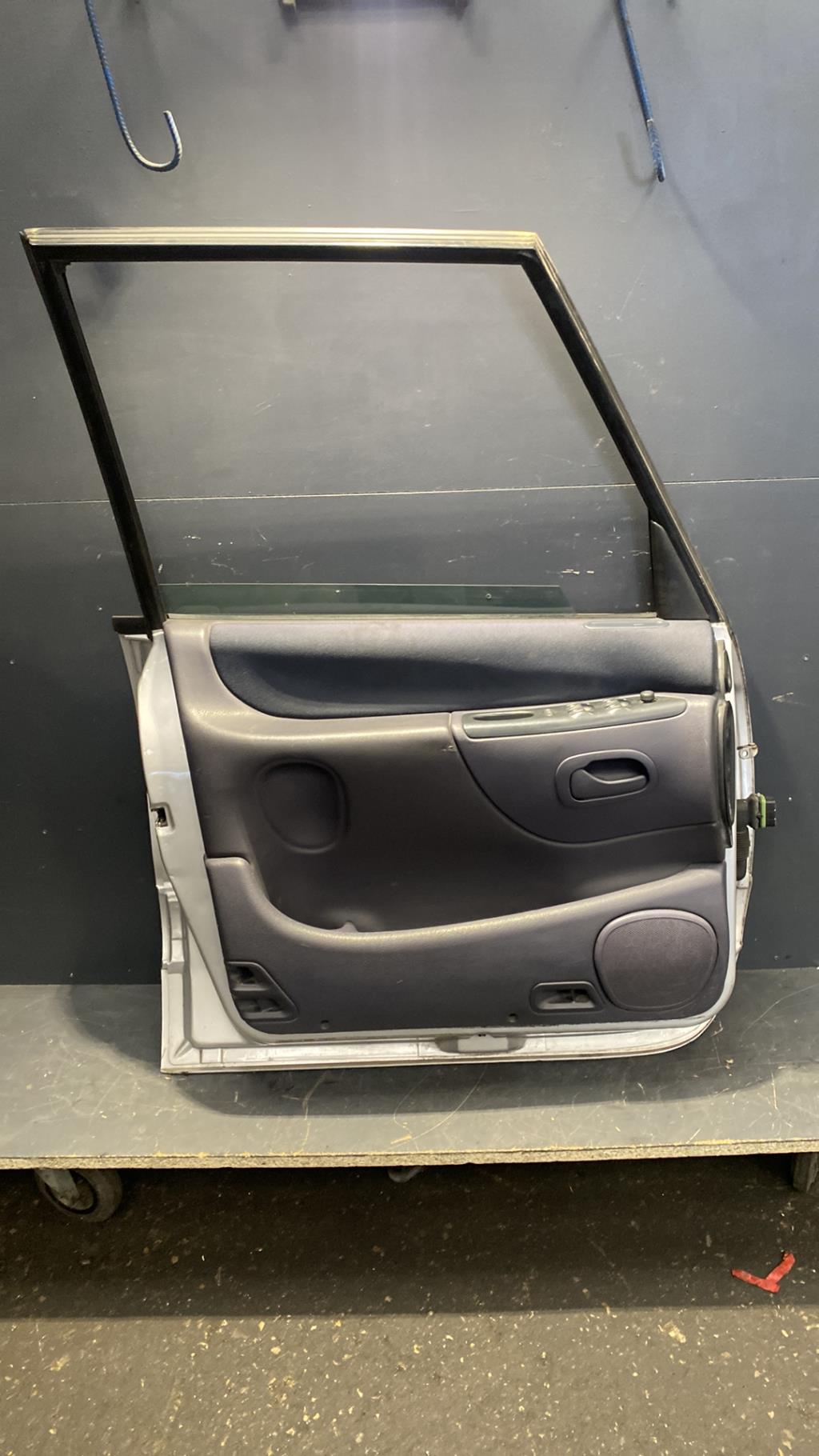 Porte avant gauche RENAULT ESPACE 3 Diesel - 1