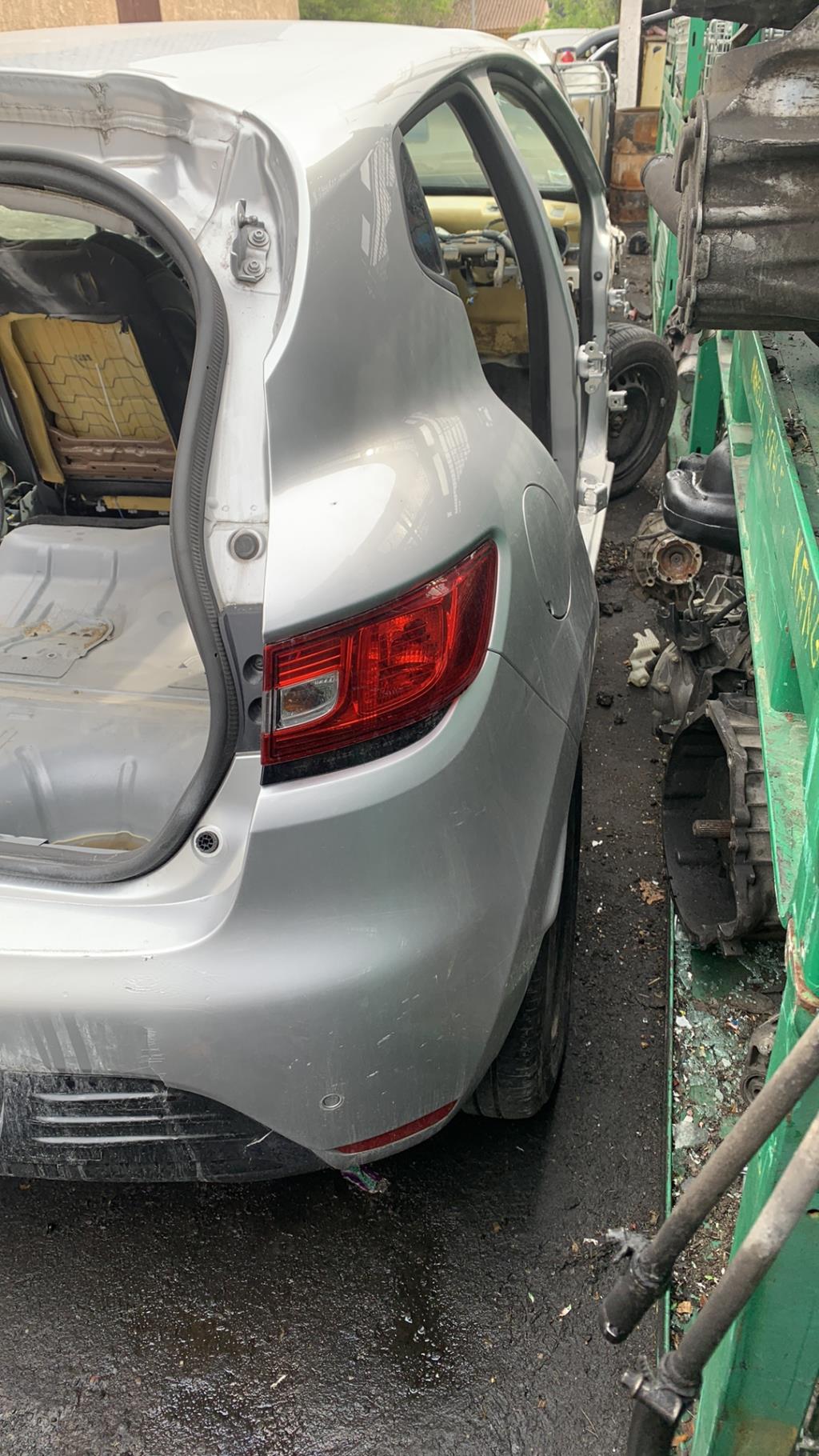 Anti brouillard droit (feux) RENAULT CLIO 4 PHASE 2 Essence - 1