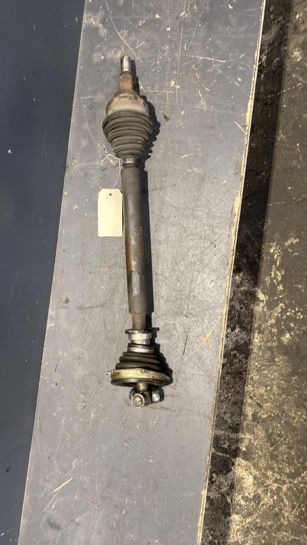 Cardan gauche (transmission) RENAULT LAGUNA 2 PHASE 1 Essence - 1