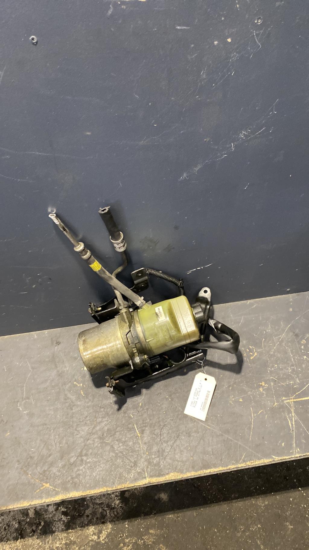 Pompe de direction FORD C-MAX 1 PHASE 2 Diesel - 1
