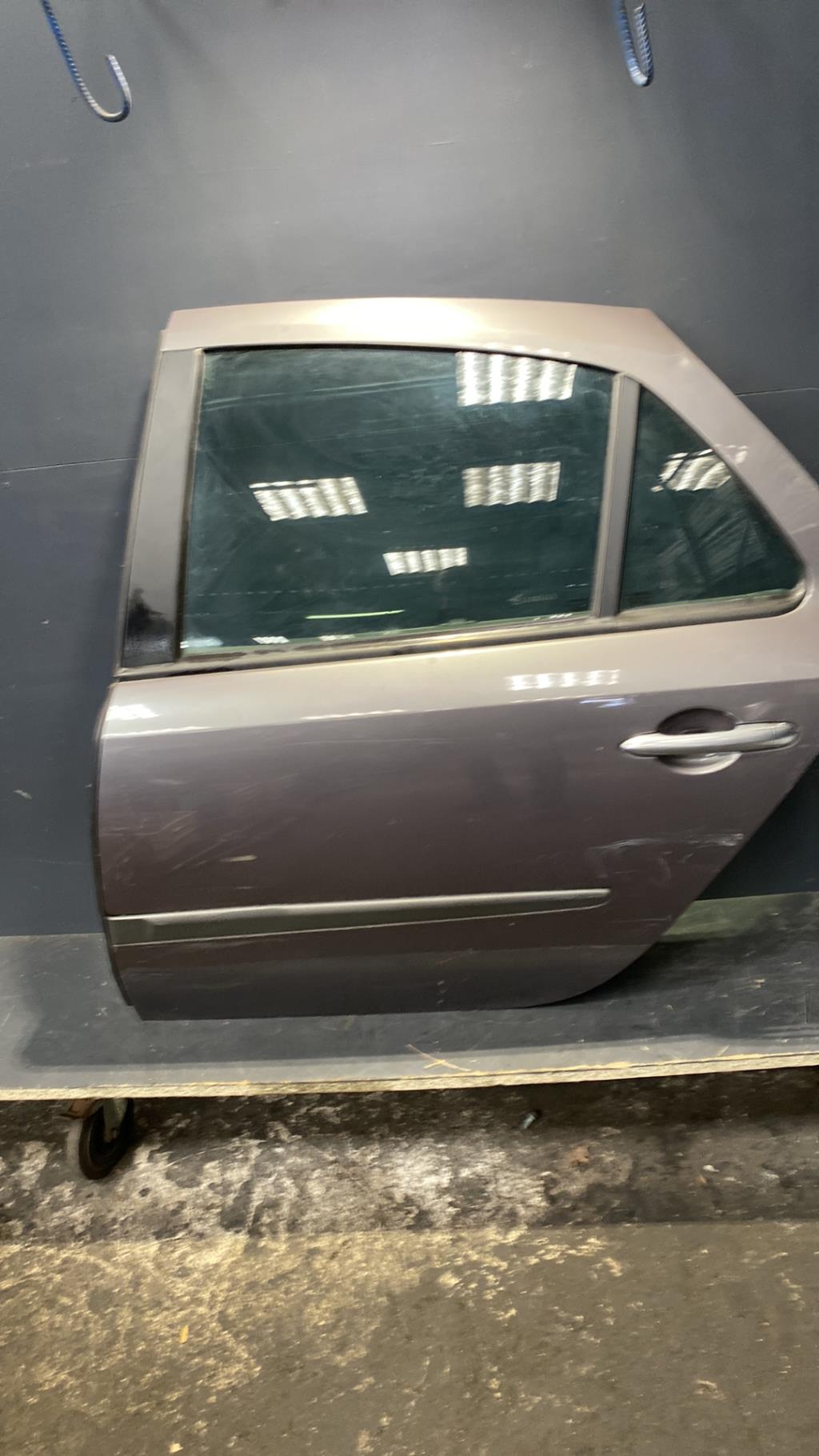 Porte arriere gauche RENAULT LAGUNA 2 PHASE 1 Essence - 1