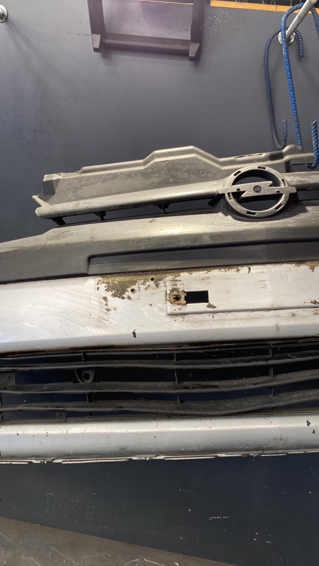 Pare choc avant OPEL CORSA C PHASE 1 Essence - 1