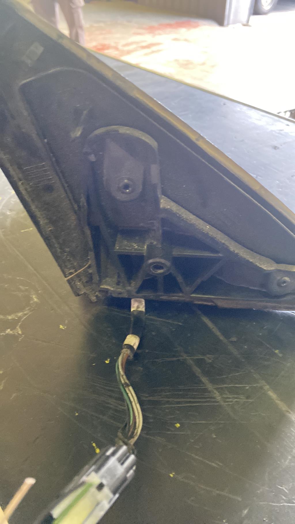 Retroviseur gauche FORD FOCUS 1 Essence - 1