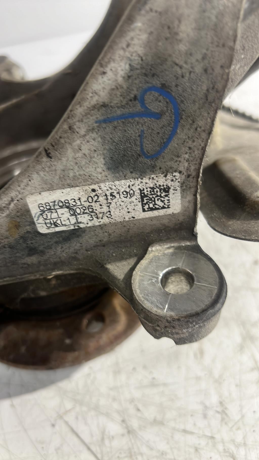 Fusee avant gauche MINI MINI 3 F56 PHASE 1 Diesel - 1