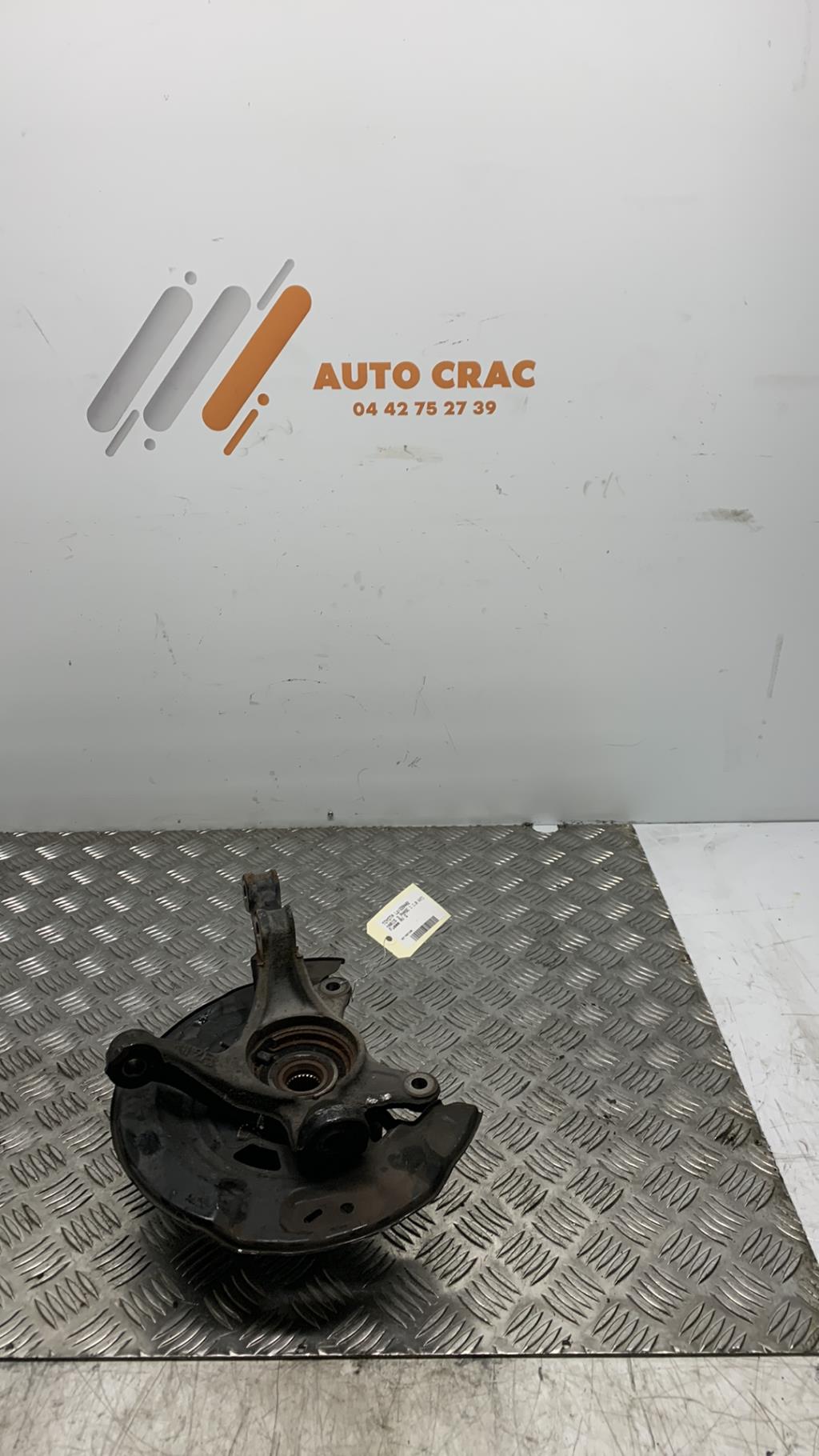 Fusee avant gauche TOYOTA YARIS 2 PHASE 2  - 1