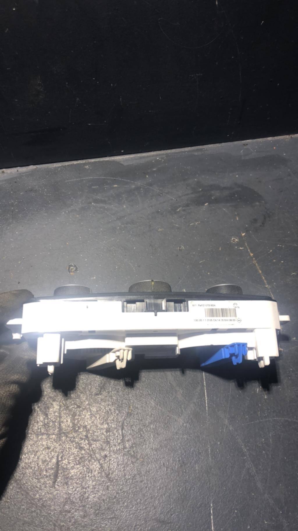 Commande chauffage RENAULT SCENIC 3 PHASE 3  - 1