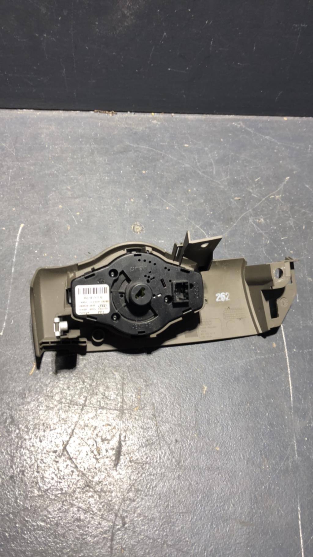Commande de phare AUDI A5 1 CABRIO PHASE 1 Diesel - 1