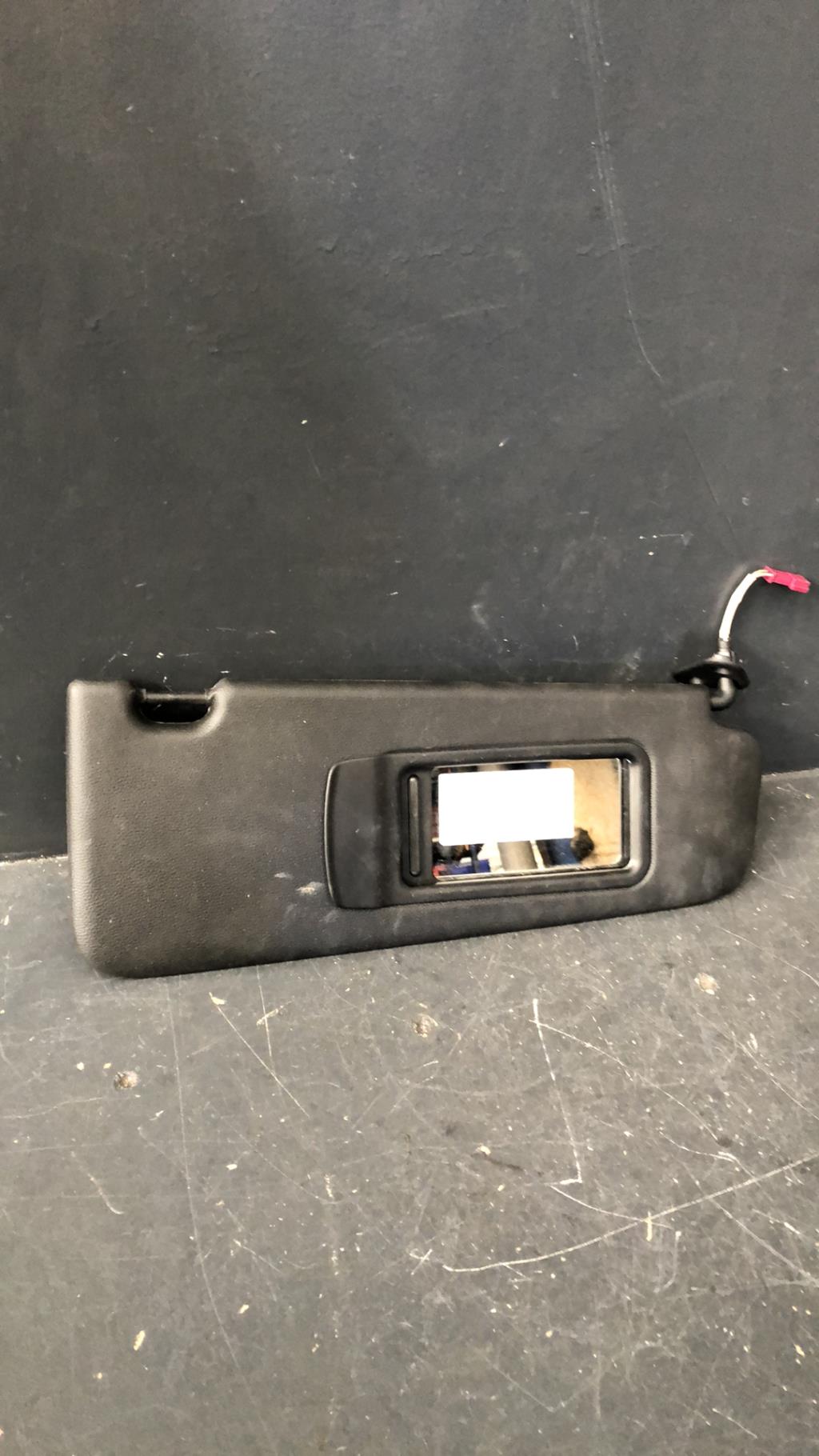 Pare soleil droit BMW SERIE 3 E90 PHASE 2 Diesel - 1