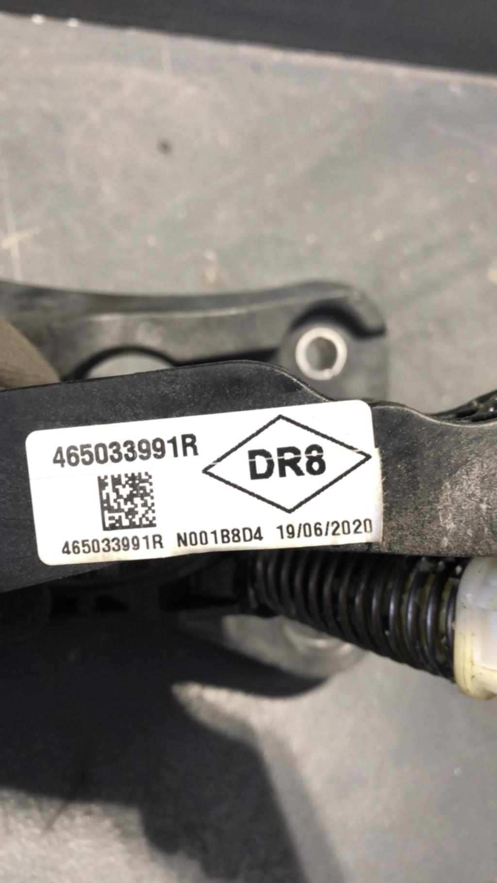 Pedale d'embrayage RENAULT CLIO 5 PHASE 1 Essence/GPL - 1