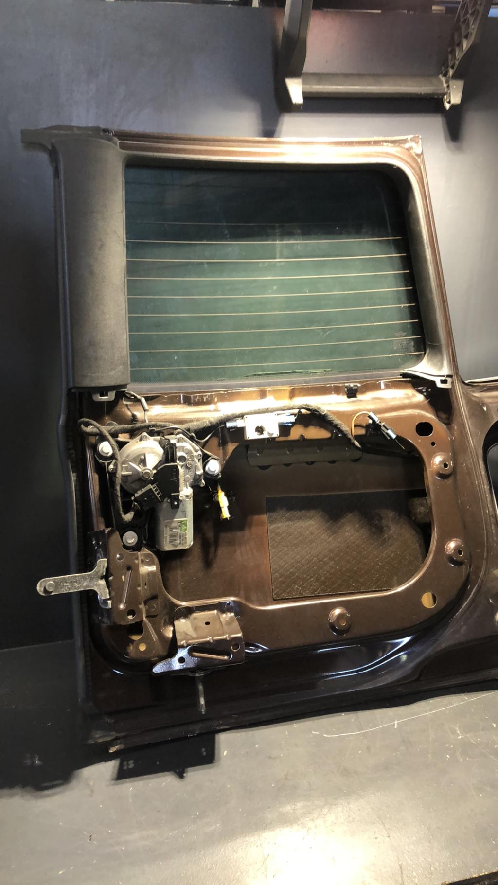 Porte de coffre gauche MINI MINI 2 R55  - 1