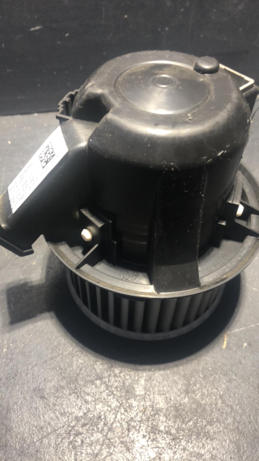 Ventilateur chauffage RENAULT TWINGO 3 PHASE 1 Essence - 1