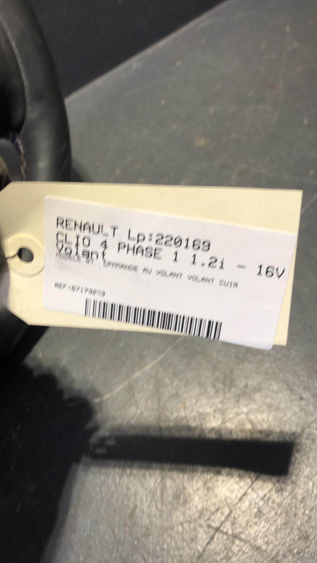 Volant RENAULT CLIO 4 PHASE 1 Essence - 1