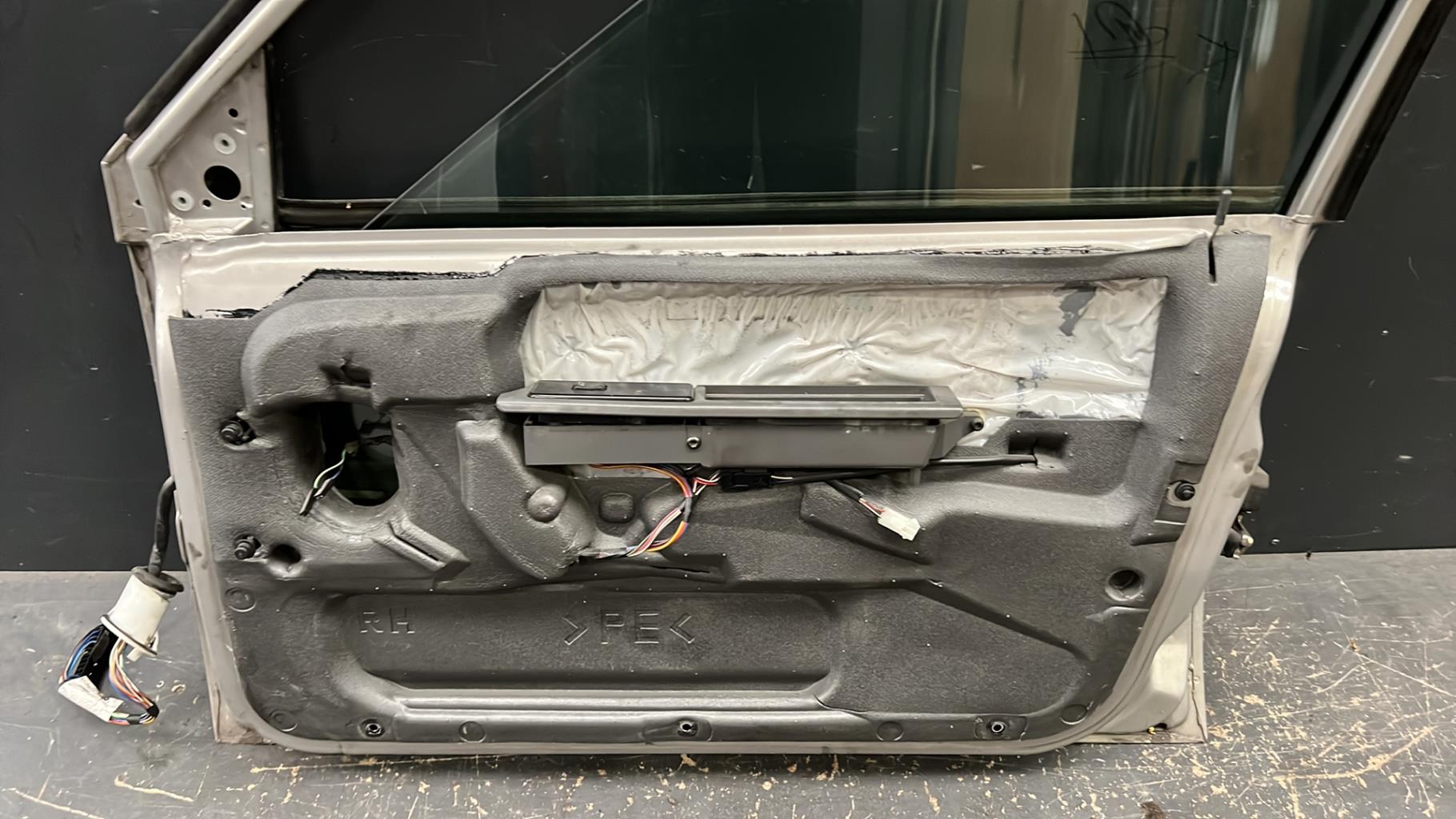 Porte avant droit VOLVO 940 Diesel - 1