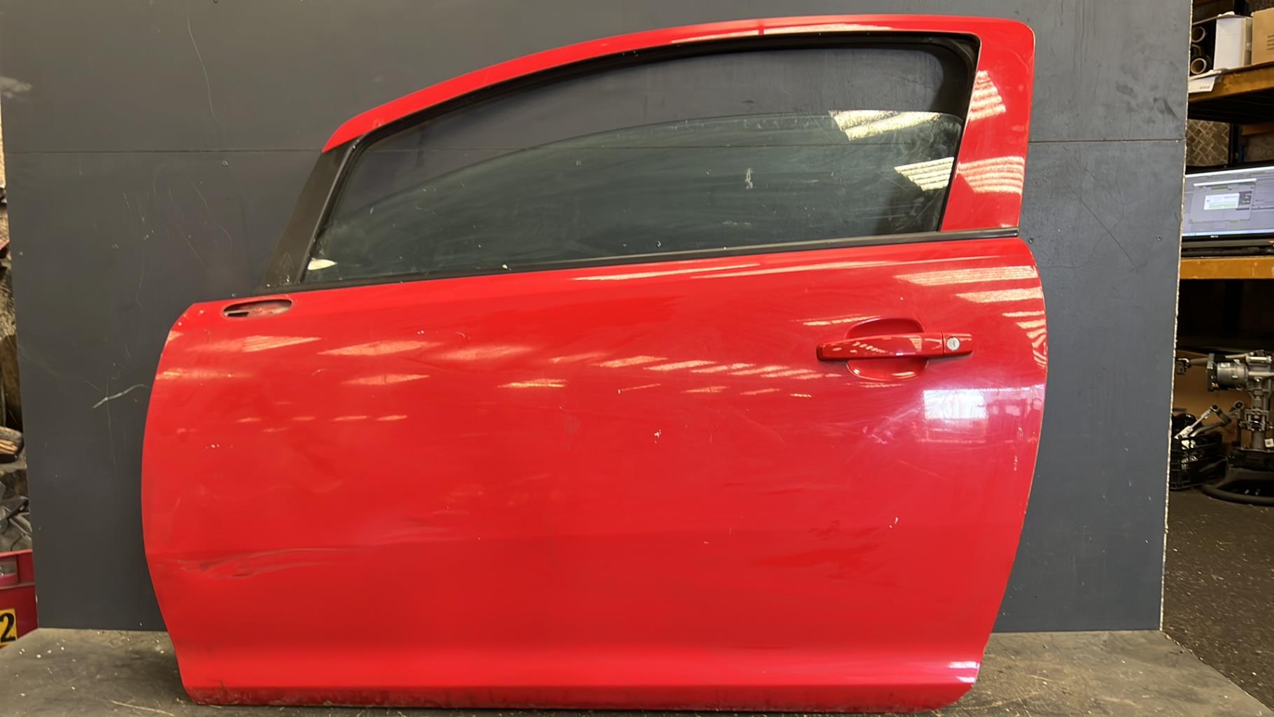 Porte avant gauche OPEL CORSA D PHASE 1 Diesel - 1