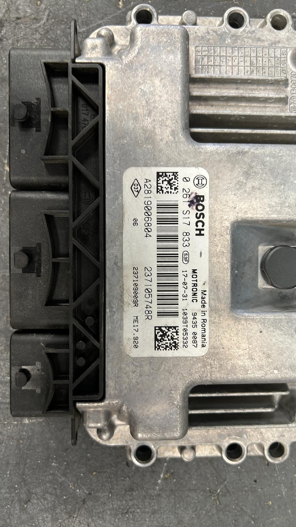 Calculateur moteur RENAULT TWINGO 3 PHASE 1 Essence - 1