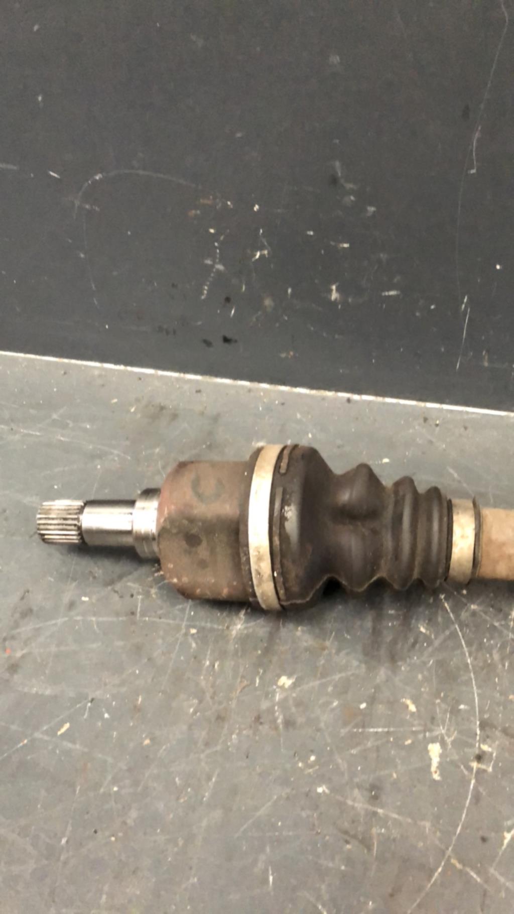 Cardan gauche (transmission) CITROEN C4 2 PHASE 1 Diesel - 1