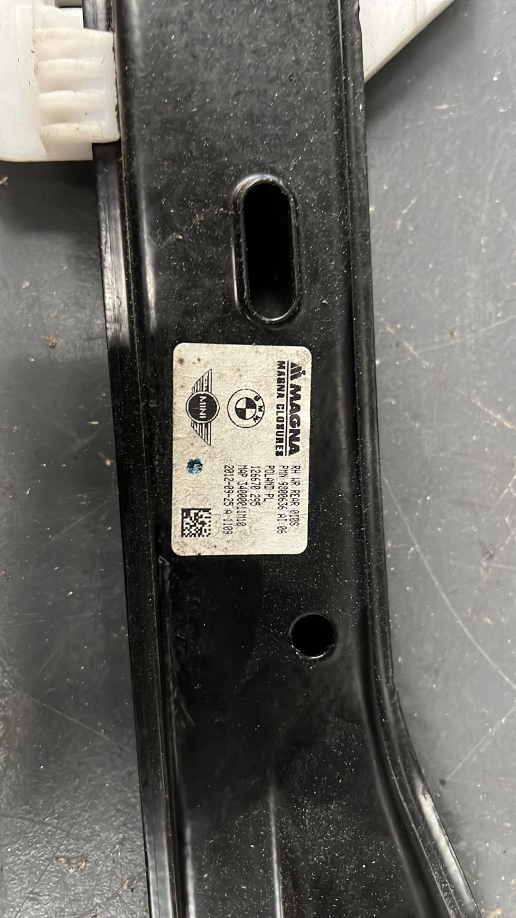 Mecanisme de leve vitre electrique arriere droit MINI MINI 2 R60 COUNTRYMAN BREAK Diesel - 1