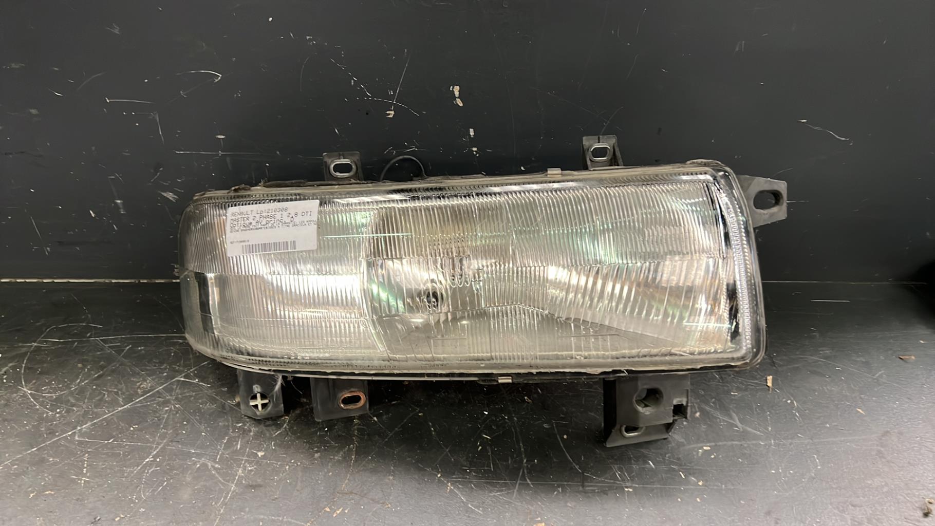 Optique avant principal droit (feux)(phare) RENAULT MASTER 2 PHASE 1 Diesel - 1