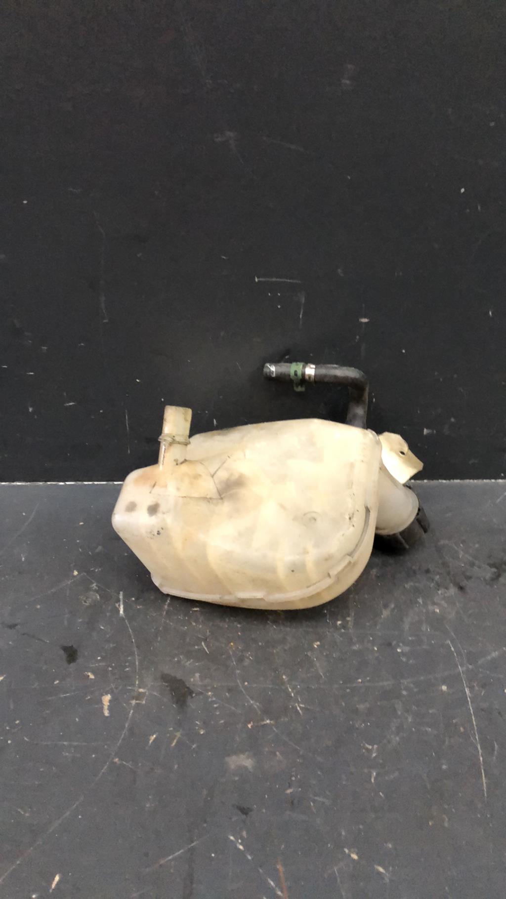Vase d'expansion RENAULT TWINGO 3 PHASE 2 Essence - 1