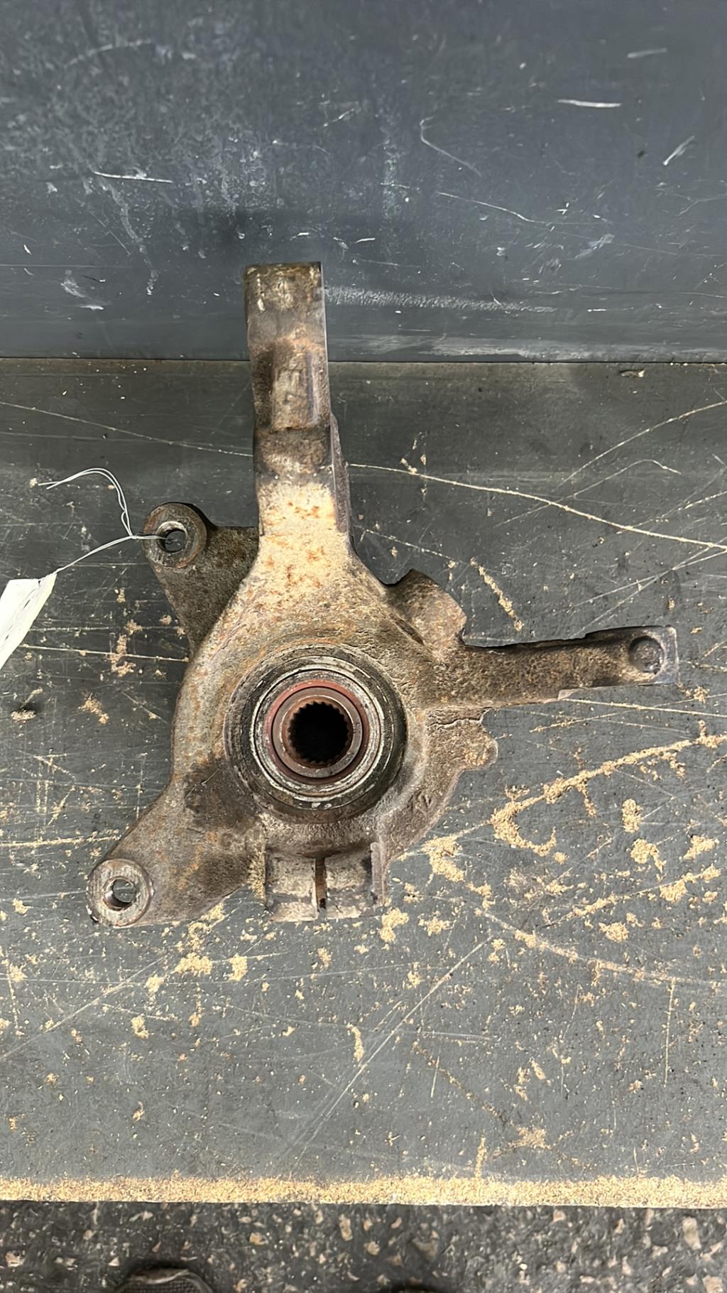 Fusee avant droit RENAULT SCENIC 1 PHASE 2 Diesel - 1