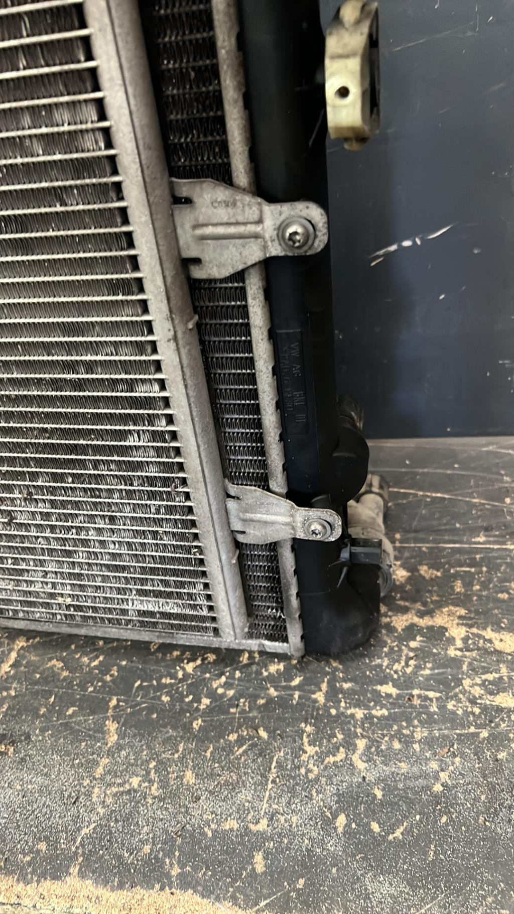 Radiateur clim VOLKSWAGEN POLO 4 PHASE 2  - 1