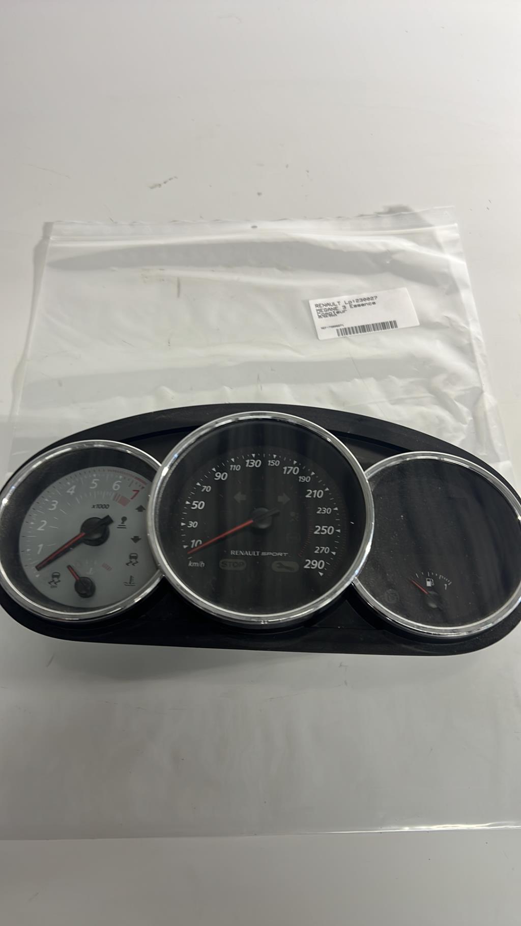 Compteur RENAULT MEGANE 3 PHASE 2 COUPE Essence - 1