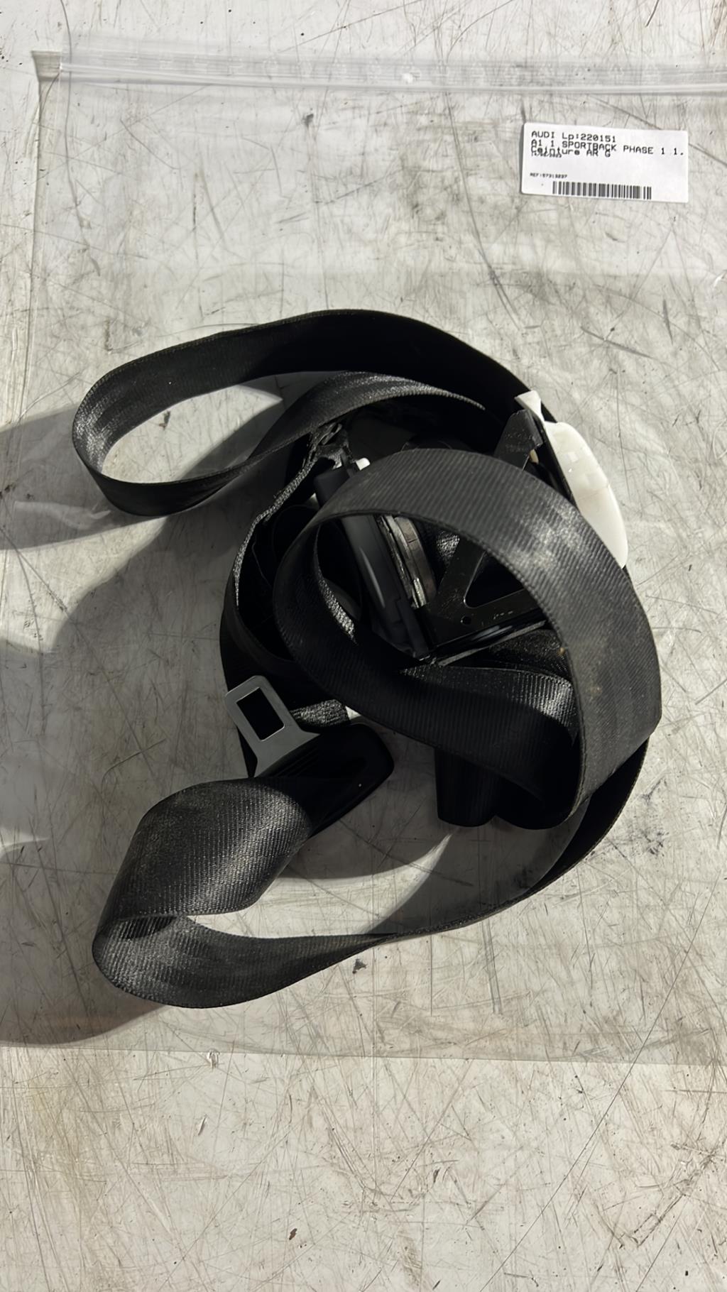 Ceinture arriere gauche AUDI A1 1 SPORTBACK PHASE 1 Diesel - 1