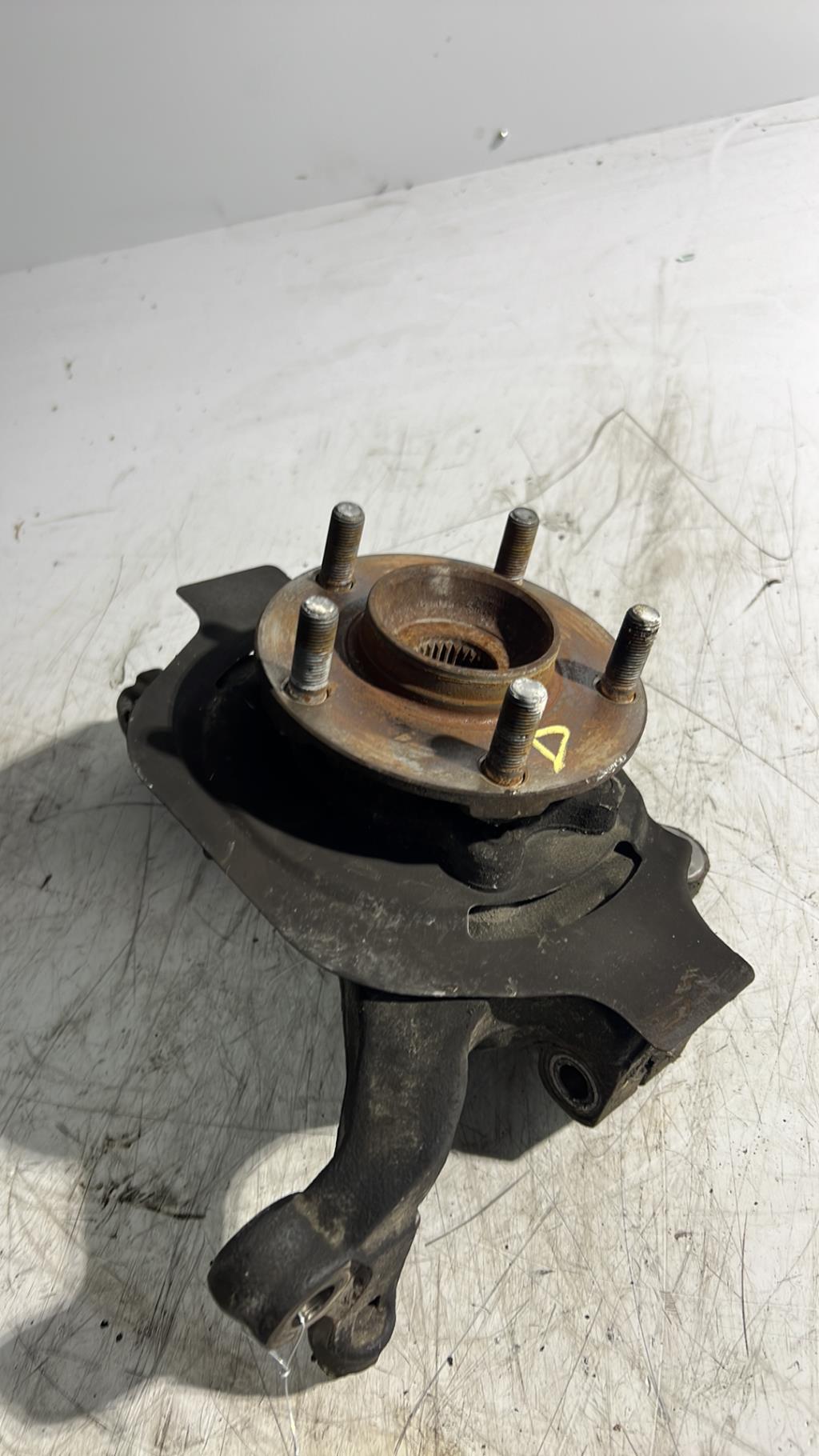 Fusee avant droit NISSAN MURANO 1 Essence - 1