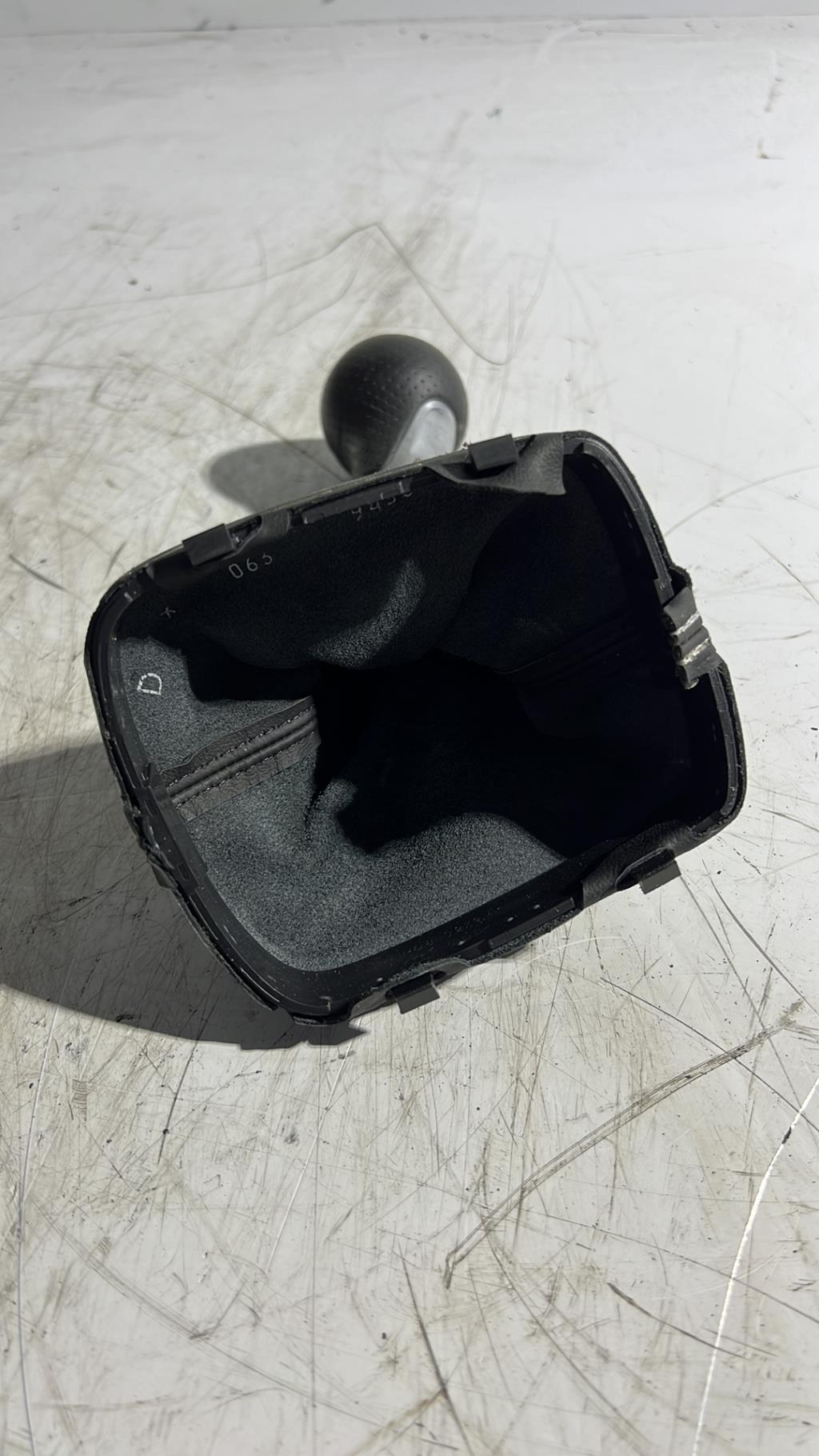 Levier de vitesses AUDI A1 1 SPORTBACK PHASE 1 Diesel - 1