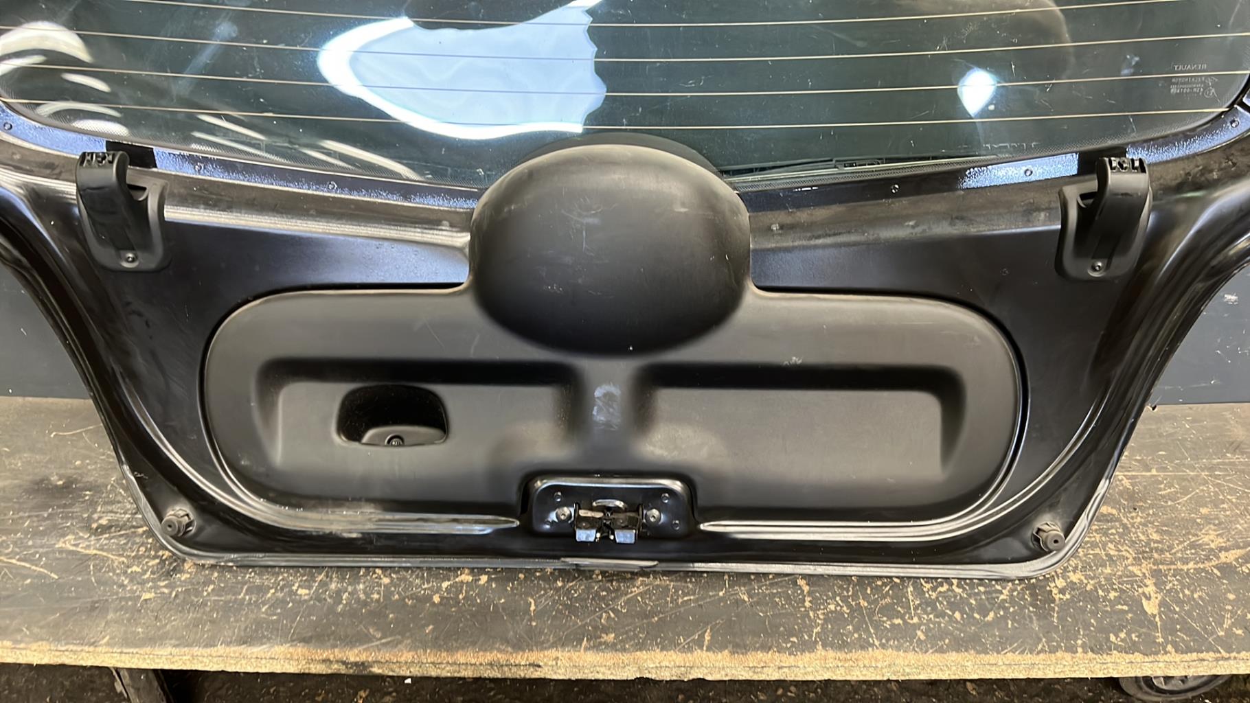 Malle/Hayon arriere RENAULT TWINGO 2 PHASE 1 Essence - 1