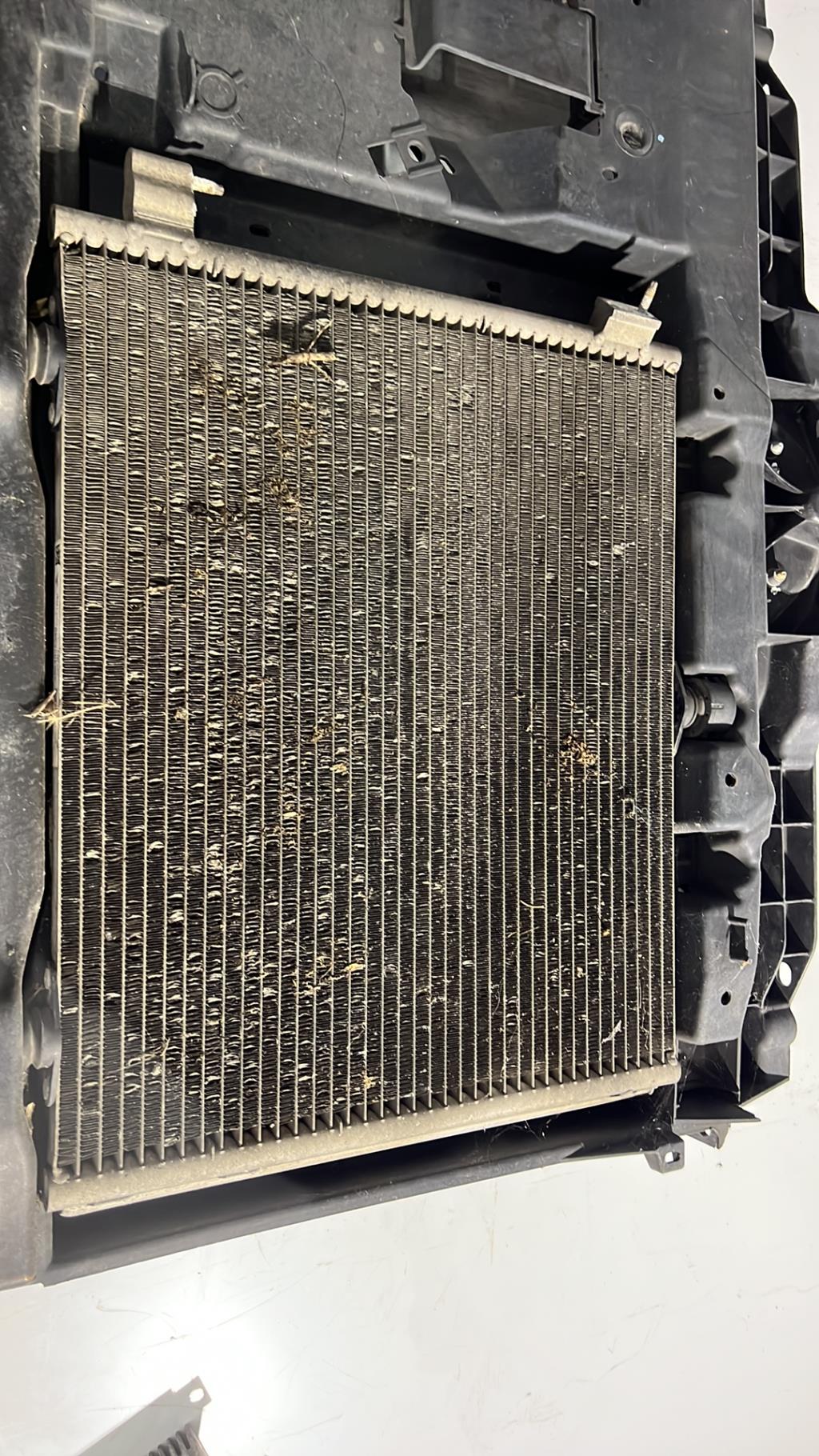 Radiateur clim PEUGEOT 207 PHASE 1 Essence - 1