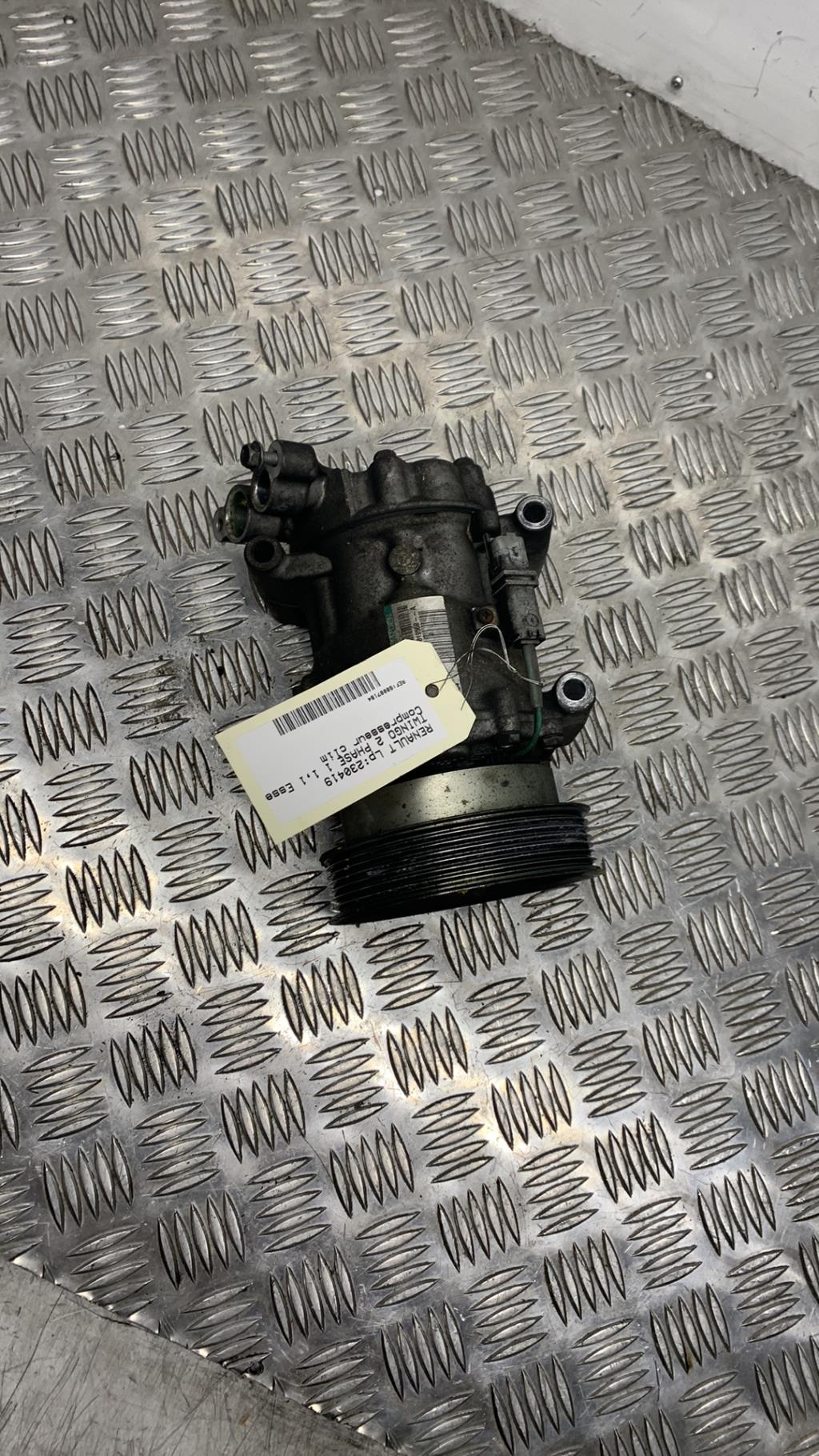 Compresseur clim RENAULT TWINGO 2 PHASE 1  - 1