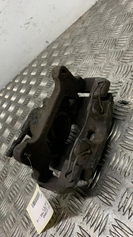 Etrier avant droit (freinage) AUDI A5 1 COUPE PHASE 1  - 1