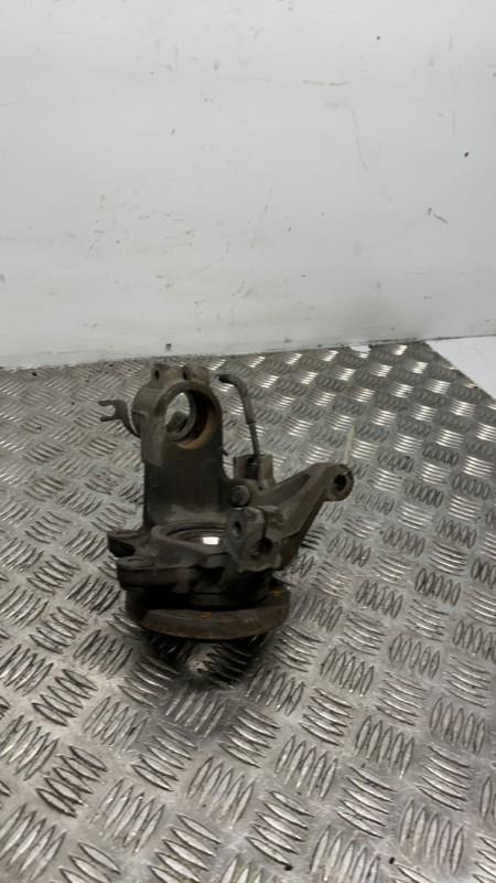 Fusee avant droit PEUGEOT 208 1 PHASE 2 Diesel - 1