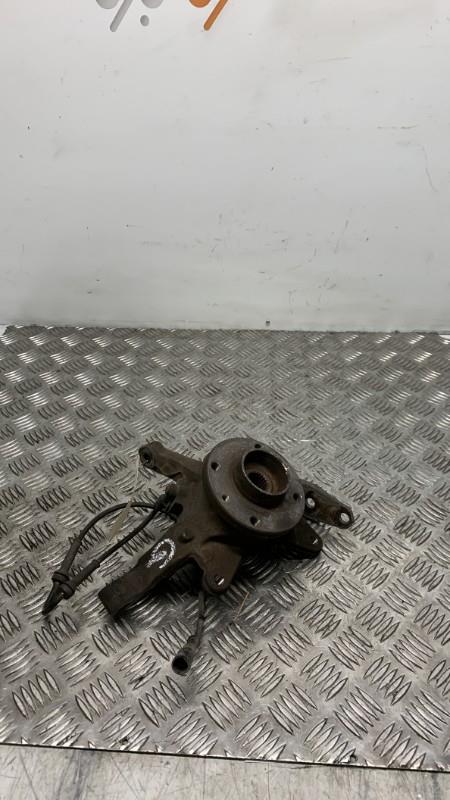 Fusee avant gauche RENAULT SCENIC 1 PHASE 2 Diesel - 1