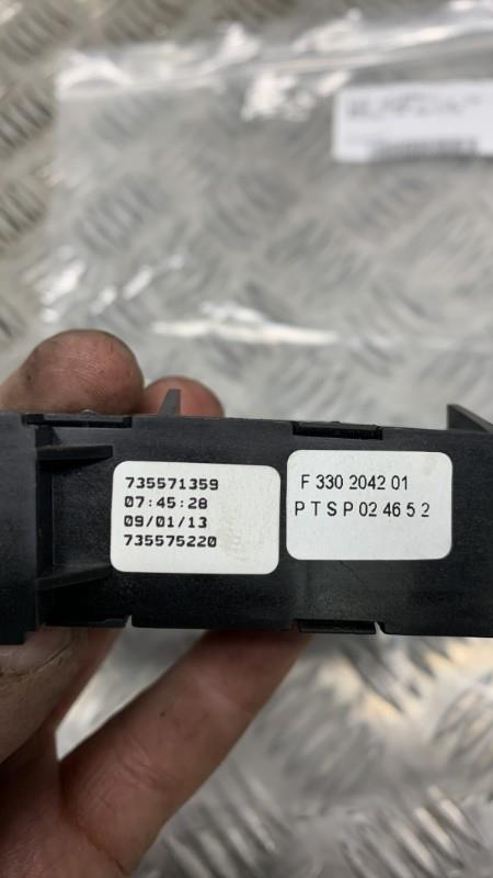 Bouton de warning FIAT 500L PHASE 1 Diesel - 1