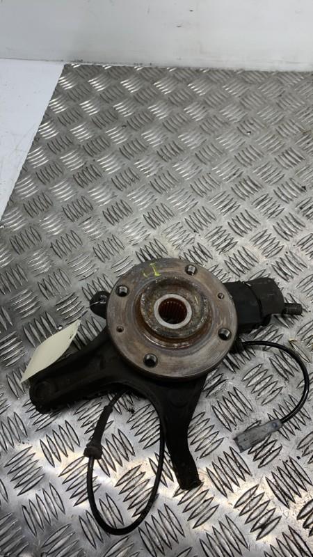 Fusee avant droit CITROEN BERLINGO 2 PHASE 1  - 1