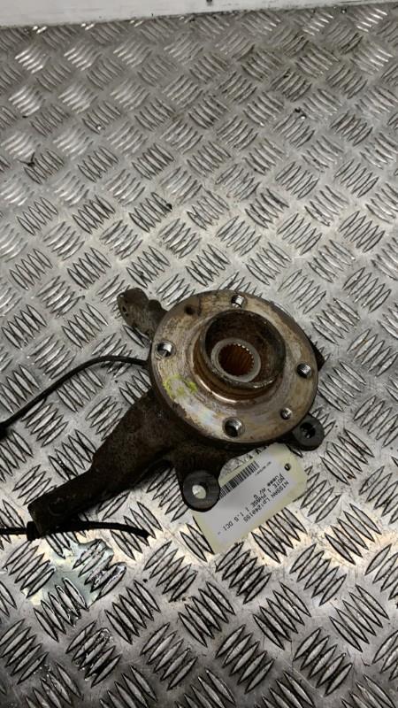 Fusee avant gauche NISSAN NOTE 1 PHASE 1 Diesel - 1