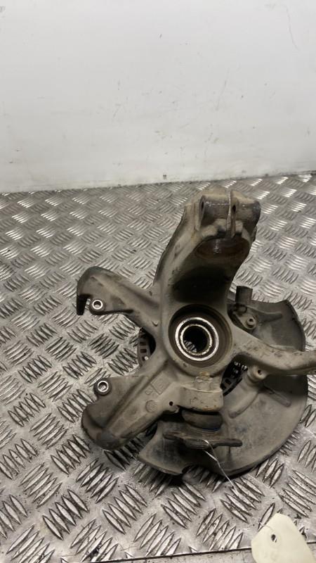 Fusee avant droit VOLKSWAGEN BORA  - 1