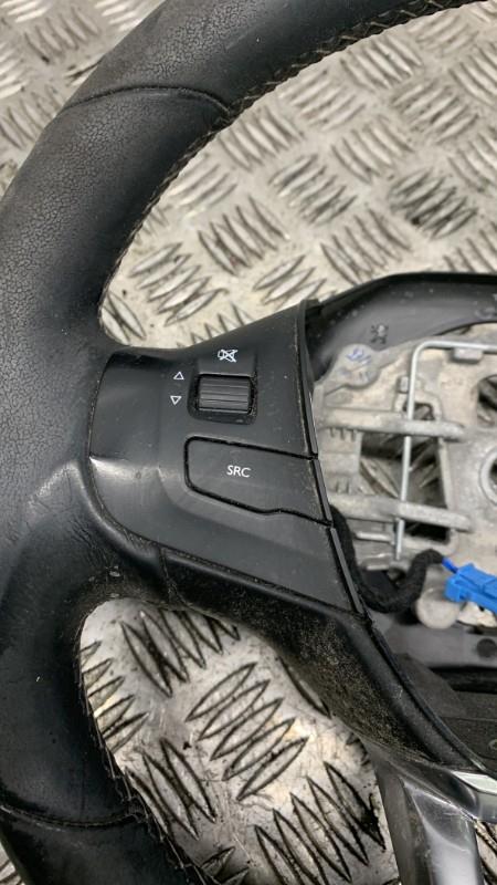 Volant PEUGEOT 208 2 Essence - 1