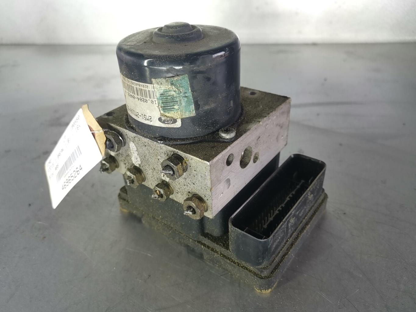 Blocco ABS (antibloccaggio freni) FORD FOCUS 1 BREAK Gasolina - 1